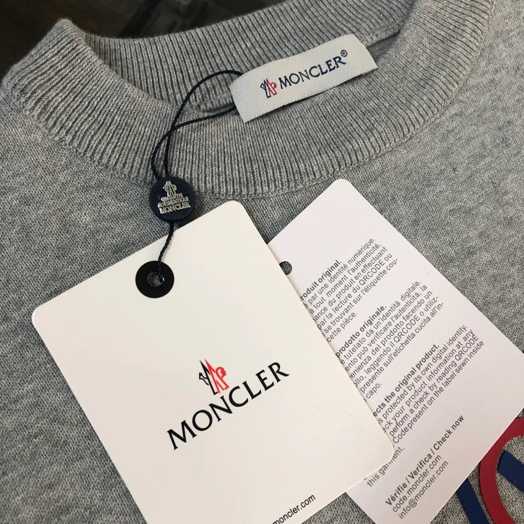 P115，MON*CLER 💥 New Arrival ～ Classic 。 ， ， ， ， ， 。 ， logo ， Versatile Hot Sale⚠️⚠️✨✨ ！ ！ ：Black White Gray Size：M L XL XXL 3x L